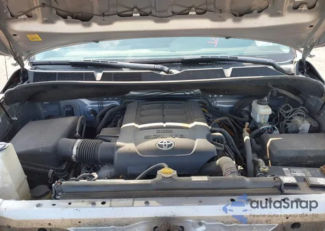 2012 Toyota Tundra Grade 5.7L V8 from USA, damaged, VIN 5TFUY5F18CX213152